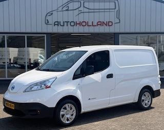 Nissan NV200 ZERO EMISSIE 40KWH 80KW 120PK AIRCO/ NAVIGATIE/ CRUISE CONTROL/ CAMERA/ IMPERIAAL/ 100% DEALERONDERHOUDEN