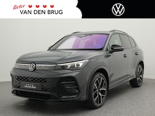 Volkswagen Tiguan R-Line 1.5 eHybrid 204 PK | Matrix LED IQ | Trekhaak | Elek. Achterklep | 360 Camera | Side Assist | DCC | Stoel & Stuurverwarming |