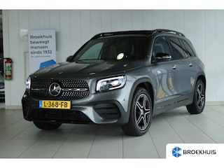 Mercedes-Benz GLB 200 Business Solution AMG ''OP AFSPRAAK'' | Cruise Control | Schuifdak | Stoelverwarming | Trekhaak | Memory | Matrix | Sfeerverlichting | Keyless | Navi