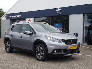 Peugeot 2008 ALLURE1.2 PureTech 110pk Navigatie | Cruise & Climate control | Parkeersensoren achter | Panoramadak | Bluetooth | LM-velgen | ISO-fix |