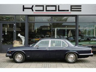 Daimler Double Six 5.3 V12 VandenPlas