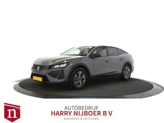 Peugeot 408 1.6 HYbrid Allure 180 EAT8 360 Camera / Winterpack / Adpt Cruise /