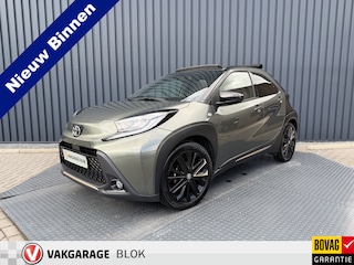 Toyota Aygo 1.0 VVT-i S-CVT Premium | Schuif dak | JBL | Clima | Rijklaar!!