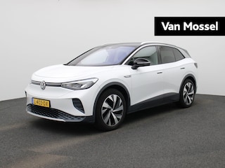 Volkswagen ID.4 First 77 kWh 204 PK Origineel Nederlands | 1e Eigenaar | Dealeronderhouden | Warmtepomp | Trekhaak | Achteruitrijcamera | Stoelverwarming | Stuurwielverwarming