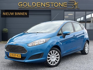 Ford Fiesta 1.0 Champion Trekhaak l Navi l 2e Eigenaar l Airco l Cruise l 5 Deurs l N.A.P l Apk tot 08-2027