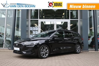 Ford Focus 1.0 ST-Line, MHEV, Pano- Schuif- Kanteldak Stoel-Stuurverw, Trekhaak etc.