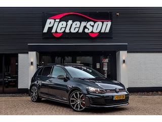 Volkswagen Golf 2.0 TSI GTI Performance PANO VIRTUAL DYN ABC