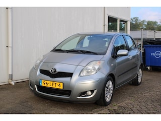 Toyota Yaris 1.3 VVTi Aspiration Automaat