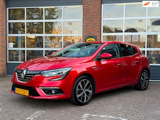 Renault Mégane 1.3 TCe Bose , navi, camera, Cruise, keyless, head up, 1/2 leder, 17 inch