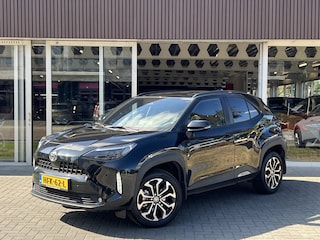 Toyota Yaris Cross 1.5 Hybrid 130PK Dynamic Plus | Parkeersensoren, Stoel + Stuurverwarming, 17 inch, keyless, Groot scherm