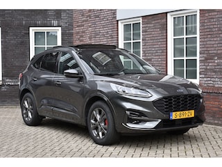 Ford Kuga 2.5 PHEV ST-Line X - Pano Wij zijn op afspraak geopend! Graag bellen voor uw komst.