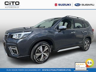 Subaru Forester 2.0i e-BOXER First Edition Automaat | Apple Carplay & Android Auto | Bruin Lederen Interieur | Elek. Schuif/Kantel Dak | Verwarmde Achterbank