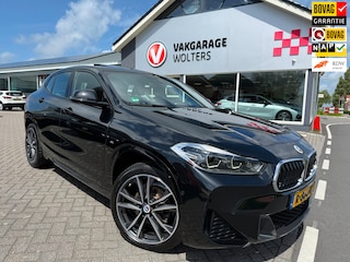 BMW X2 SDrive18i Business Edition Plus/ TREKHAAK/M SPORT/LEDER