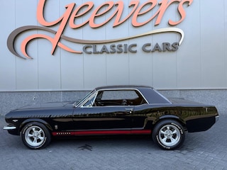 Ford Mustang Coupe