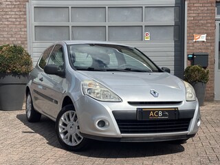 Renault Clio 1.2 Special Line Navigatie, Parrot Carkit
