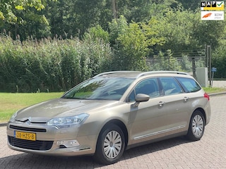 Citroën C5 Tourer 2.0 16V Comfort/AUTOMAAT/CRUISE/PARKEERSENS VOOR-ACHTER/VERWARMDE VOORST/TREKHAAK