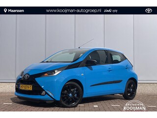 Toyota Aygo 1.0 VVT-i x-cite / Airco / Zwarte Velgen / Cruise Control