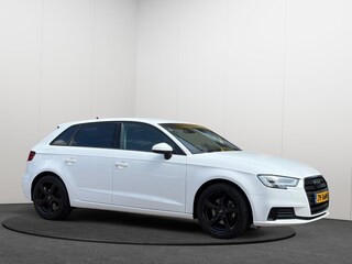 Audi A3 Sportback 30 TFSI Sp. L. Ed.