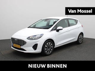 Ford Fiesta 1.0 EcoBoost Hybrid Titanium | LED dagrijverlichting | Cruise Control | Parkeersensoren achter | Apple Carplay / Android Auto