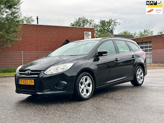 Ford Focus Wagon 1.0 EcoBoost Edition Navigatie*Cruise*Airco*NAP*Dealer onderhouden*Parkeersensoren*LM velgen*