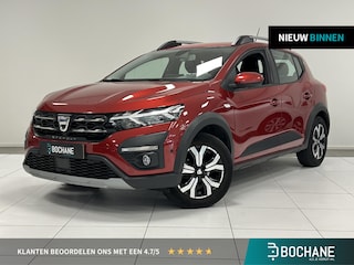 Dacia Sandero Stepway 1.0 TCe 90 Comfort Automaat | Camera | Navigatie | Key-Less | Climate control | Lichtmetaal | Parkeersensoen |
