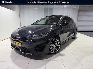 Kia Ceed 1.5 T-GDi GT-PlusLine AUTOMAAT, Schuif kantel dak, 18 inch, Stoel en Stuur verwarming, Apple Carplay/Android Auto.