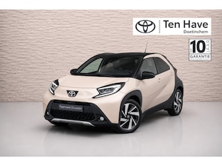 Toyota Aygo 1.0 VVT-i S-CVT Envy Automaat | Cabrio dak | Apple Carplay / Android auto | 18” lichtmetalen velgen ‘design envy’ | 9” multimediasysteem met Toyota Smart Connect incl. Cloud navigatie | Apple Carplay