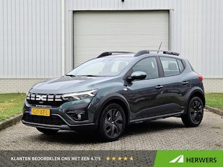 Dacia Sandero Stepway 1.0 110PK Expression / 1e Eigenaar / Dealer Onderhouden / Achteruitrijcamera / Climate Control / Apple Carplay & Android Auto / Cruise Control / Dode Hoek Detectie /