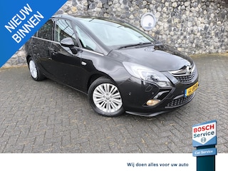 Opel Zafira Tourer 1.4 Business+ 7p. Pano dak, onyx voorruit, Dab+ audio, blind spot, Trekhaak, Climate en cruise control, Navi, all season banden, comfort stoelen,prive glas.
