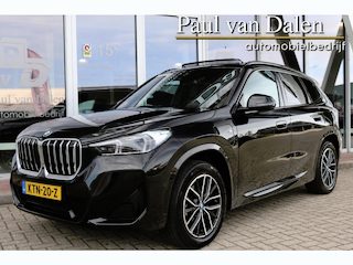 BMW X1 (u11) XDRIVE25e 245PK M-SPORT SHADOW LINE Panodak | Navi | Sfeerverl. | Keyless | Camera | Dab | Live Cockpit | Adapt.Led | 18 inch Lm |