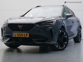 Cupra Formentor 1.4 e-Hybrid VZ Performance 245pk (APPLE CARPLAY,PANORAMADAK,SFEERVERLICHTING,STUUR-STOELVERWARMING,CAMERA)