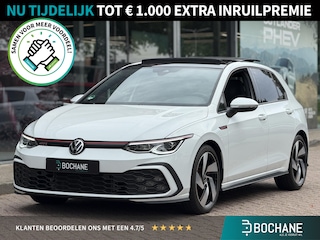 Volkswagen Golf 2.0 TSI GTI 245PK | Panoramadak | Stoel- en stuurverwarming | Dodehoekdetectie | Adaptieve Cruise Control | Sfeerverlichting