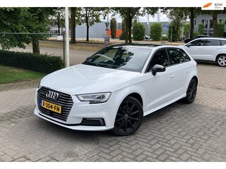 Audi A3 Sportback 40 e-tron Advance Sport Navi Pdc L.m Half leder