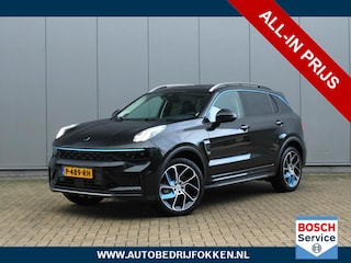 Lynk & Co 01 1.5 261pk | Trekhaak | Panoramadak | 360° Camera |  Digital Cockpit | Stoelverwarming