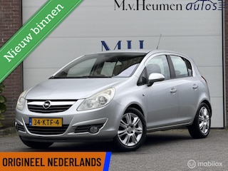Opel Corsa 1.4-16V 100PK ORG NED Cruise Climate Trekhaak
