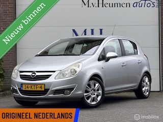 Opel Corsa 1.4-16V 100PK ORG NED Cruise Climate Trekhaak