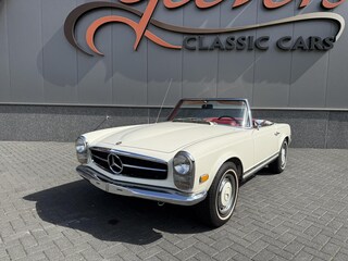 Mercedes-Benz Pagode W113 280SL