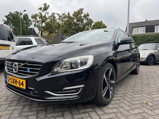 Volvo V60 2.4 D6 AWD Plug-In Hybrid Summum 230pk