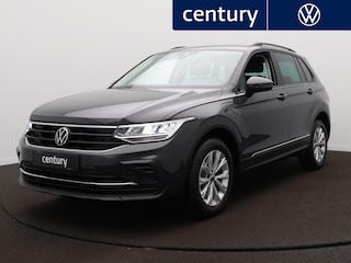 Volkswagen Tiguan 1.4 TSI eHybrid Life Automaat | LED - ErgoActive stoel | PDC | Side Assist | Stoelverwarming