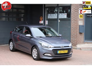 Hyundai i20 1.2 HP i-Motion Comfort // Cruise Control // Trekhaak // PDC