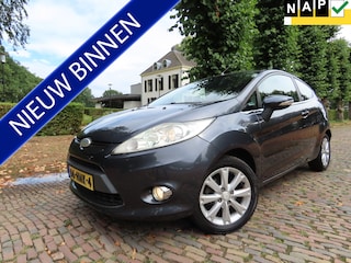 Ford Fiesta 1.25 Ghia Airco Lm Velgen Trekhaak