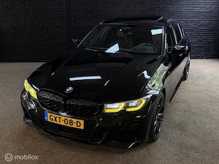 BMW M340i xDrive High Executive LASER PANO HARMAN KA