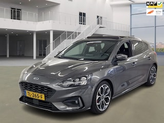 Ford Focus 1.0 EcoBoost ST Line Business