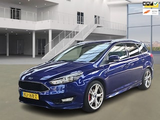 Ford Focus Wagon 1.0 Titanium