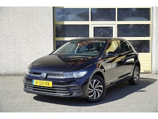 Volkswagen Polo 1.0 TSI Life BJ2022 Lmv 15" | Led V+A | App-Connect | Navi | Virtual cockpit | Airco | Climate control | Cruise control | Getint glas