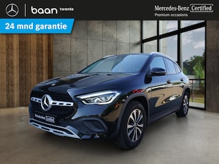 Mercedes-Benz GLA 200 Business Solution Trekhaak | Dodehoek assistent | Stoelverwarming | Apple Car Play | Achteruitrijcamera