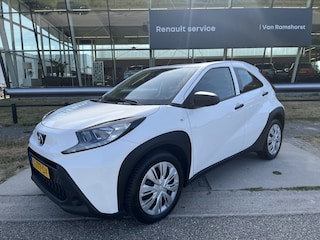 Toyota Aygo 1.0 VVT-i MT / Airco /