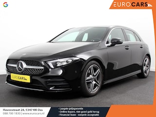 Mercedes-Benz A-klasse 200 Automaat AMG Line Navigatie Climate Control Camera Virtual Cockpit Led Stoelverwarming Cruise control Parkeersensoren