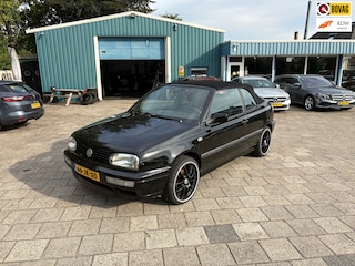 Volkswagen Golf Cabriolet 1.8