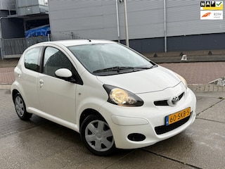 Toyota Aygo 1.0-12V Comfort Navigator NAVI AIRCO APK 5DR